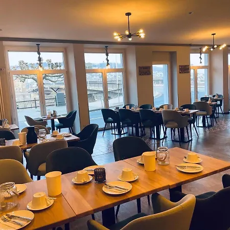 Mosintos Roemischer Kaiser Hotel 3*