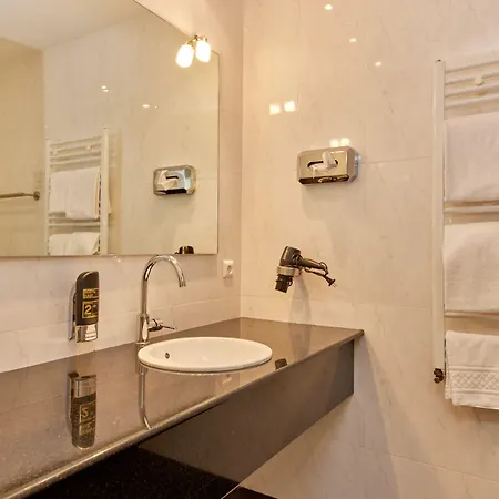 Mosintos Roemischer Kaiser 3* Verbandsgemeinde Bernkastel-Kues