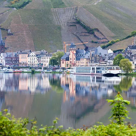 Hotel Mosintos Roemischer Kaiser 3*