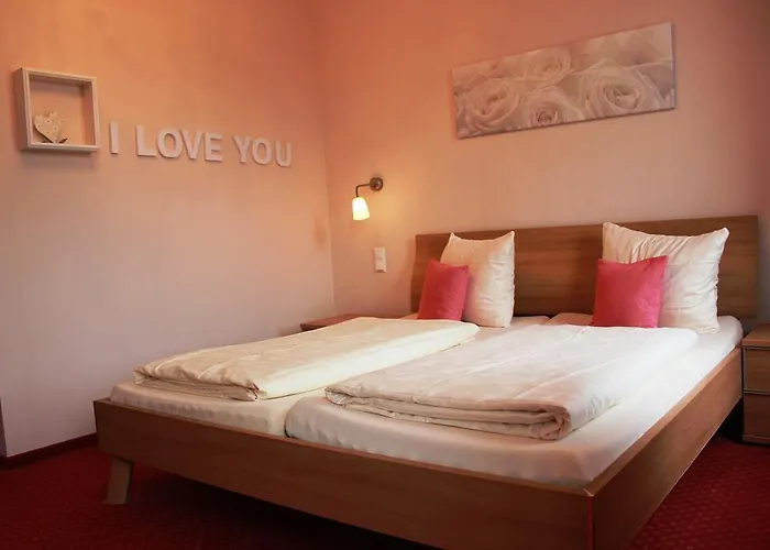 Mosintos Roemischer Kaiser 3* Бернкастель-Кюс