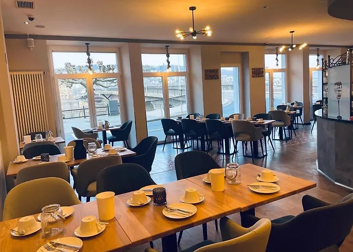 Mosintos Roemischer Kaiser Отель 3*