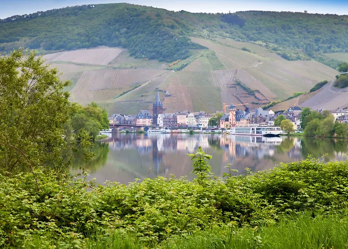 Mosintos Roemischer Kaiser מלון