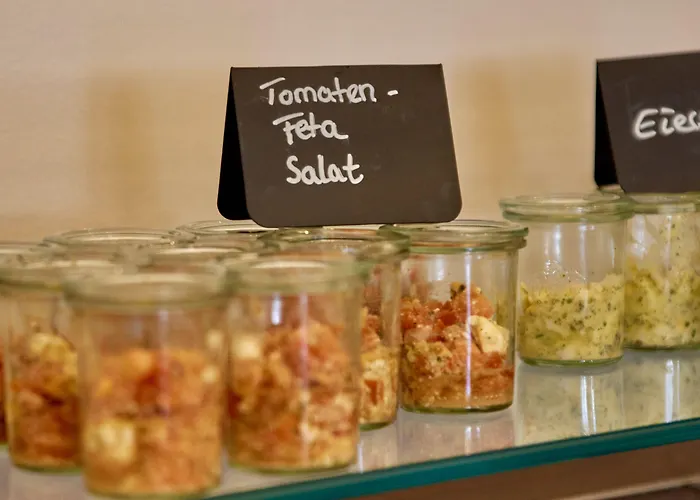 Mosintos Roemischer Kaiser Отель 3*