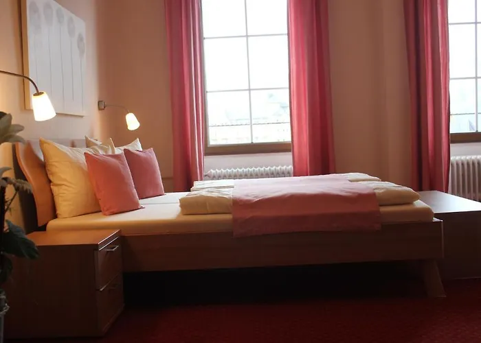 Mosintos Roemischer Kaiser 3* Бернкастель-Кюс