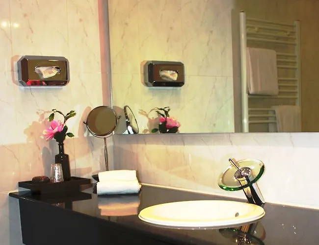 Mosintos Roemischer Kaiser 3* ברנקסטל - קיס