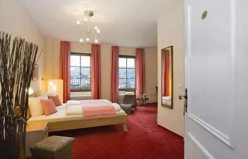 Mosintos Roemischer Kaiser Бернкастель-Кюс